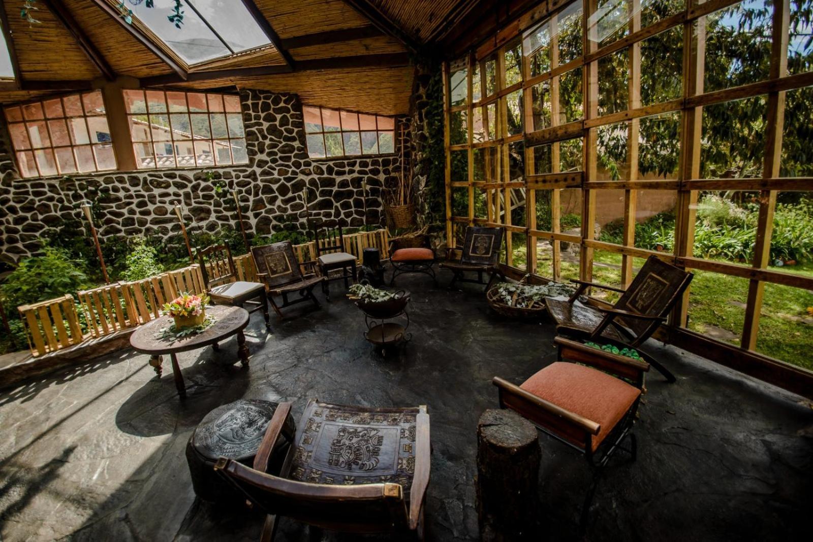 Eco Tampu Andahuaylillas- Hospedaje Ecosostenible エクステリア 写真